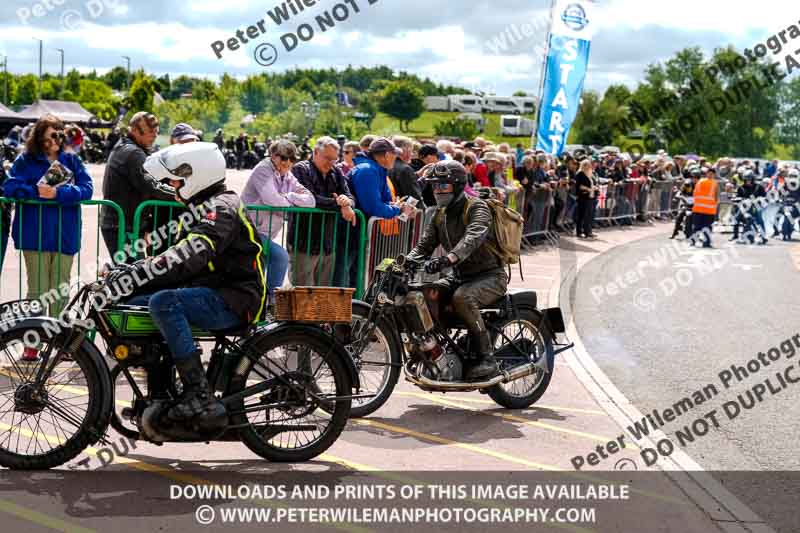 Vintage motorcycle club;eventdigitalimages;no limits trackdays;peter wileman photography;vintage motocycles;vmcc banbury run photographs
